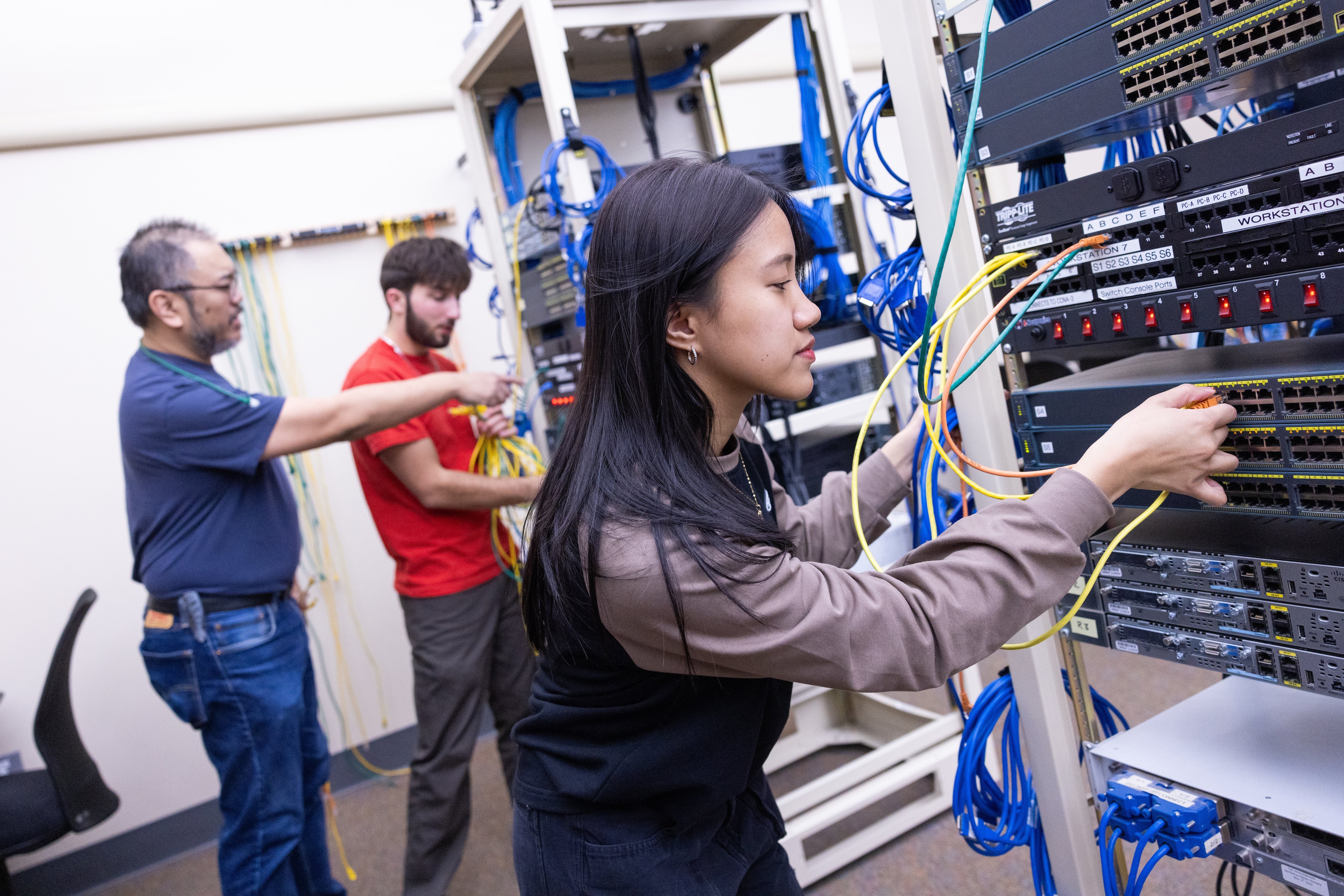 1 Photo by Allison Shelley Complete College Photo Library