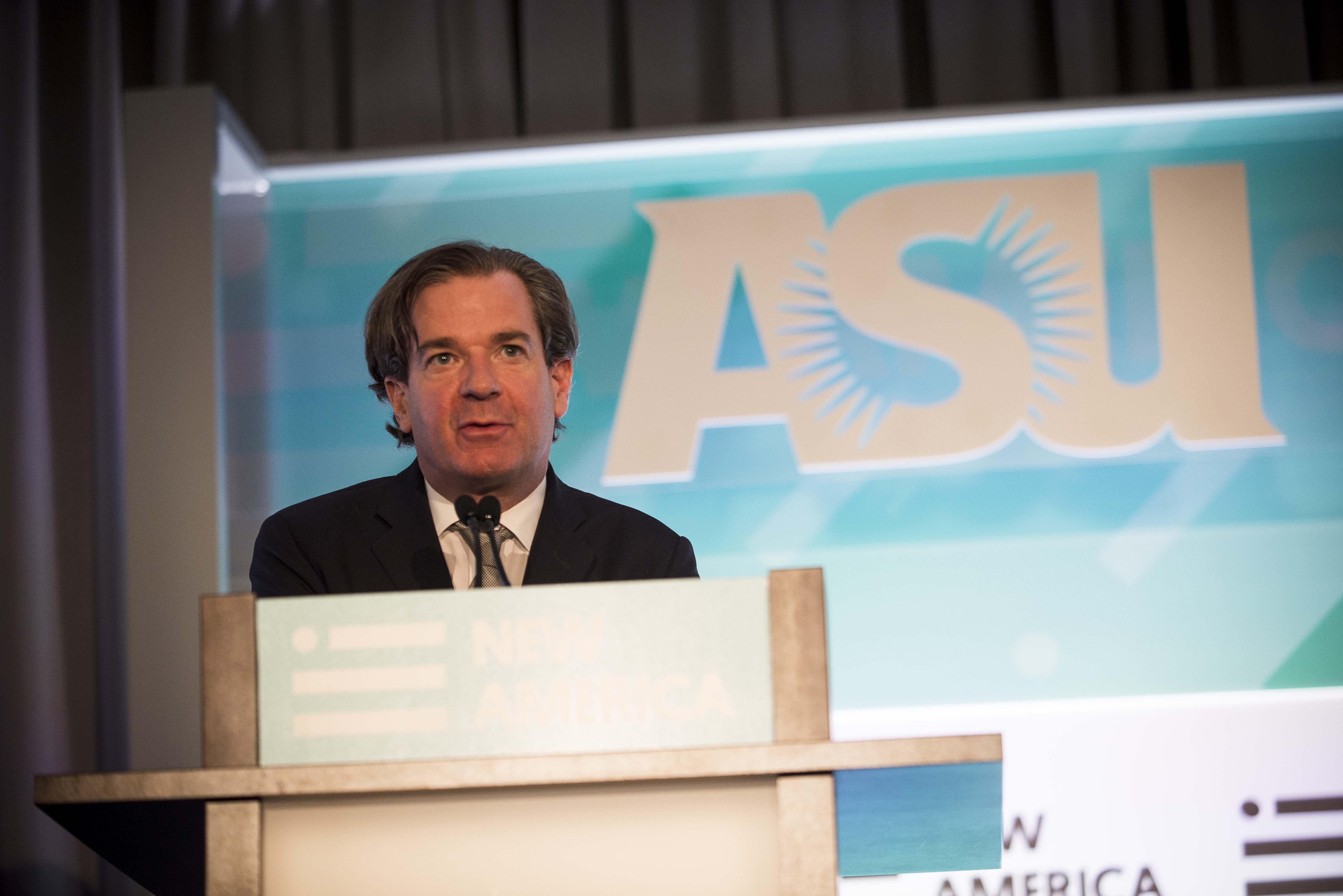 Peter Bergen at 2016 Future of War