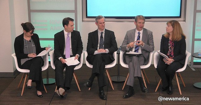 Boosting Broadband Competition