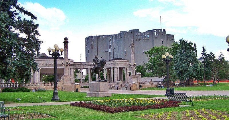 51625898688_bed542fba7_c