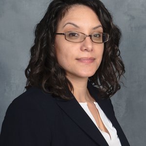 Headshot of Antoinette Flores