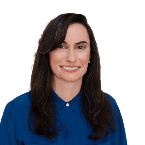 Headshot of Alexandra Simon