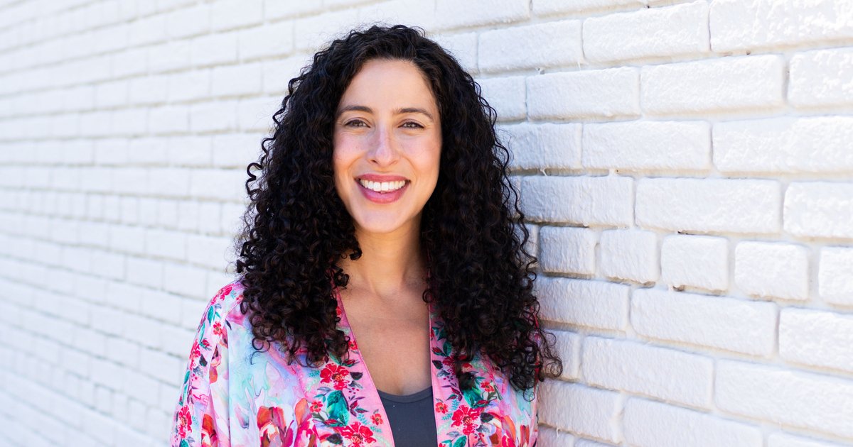 Elizabeth Weingarten Headshot