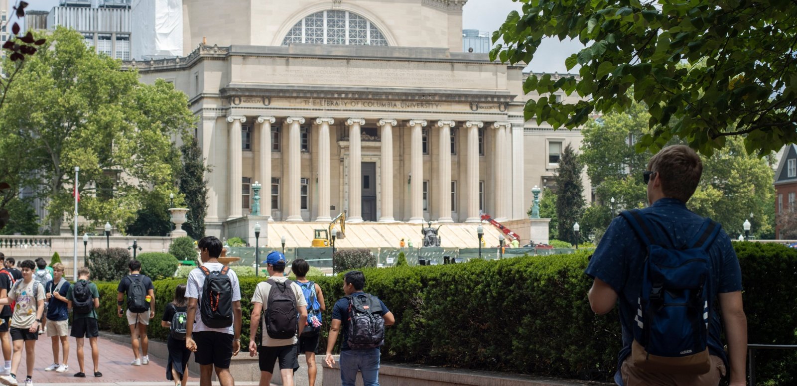 Shutterstock_2260308029