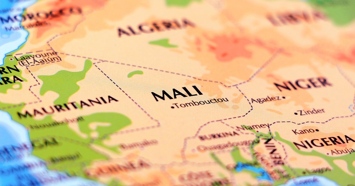 Shutterstock_2352130005-2