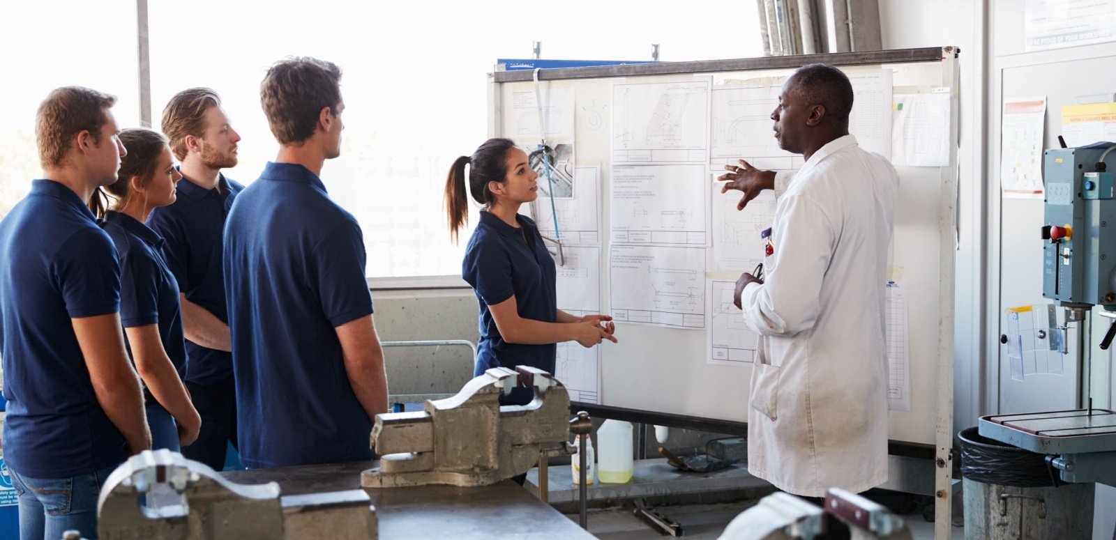 apprentices in class