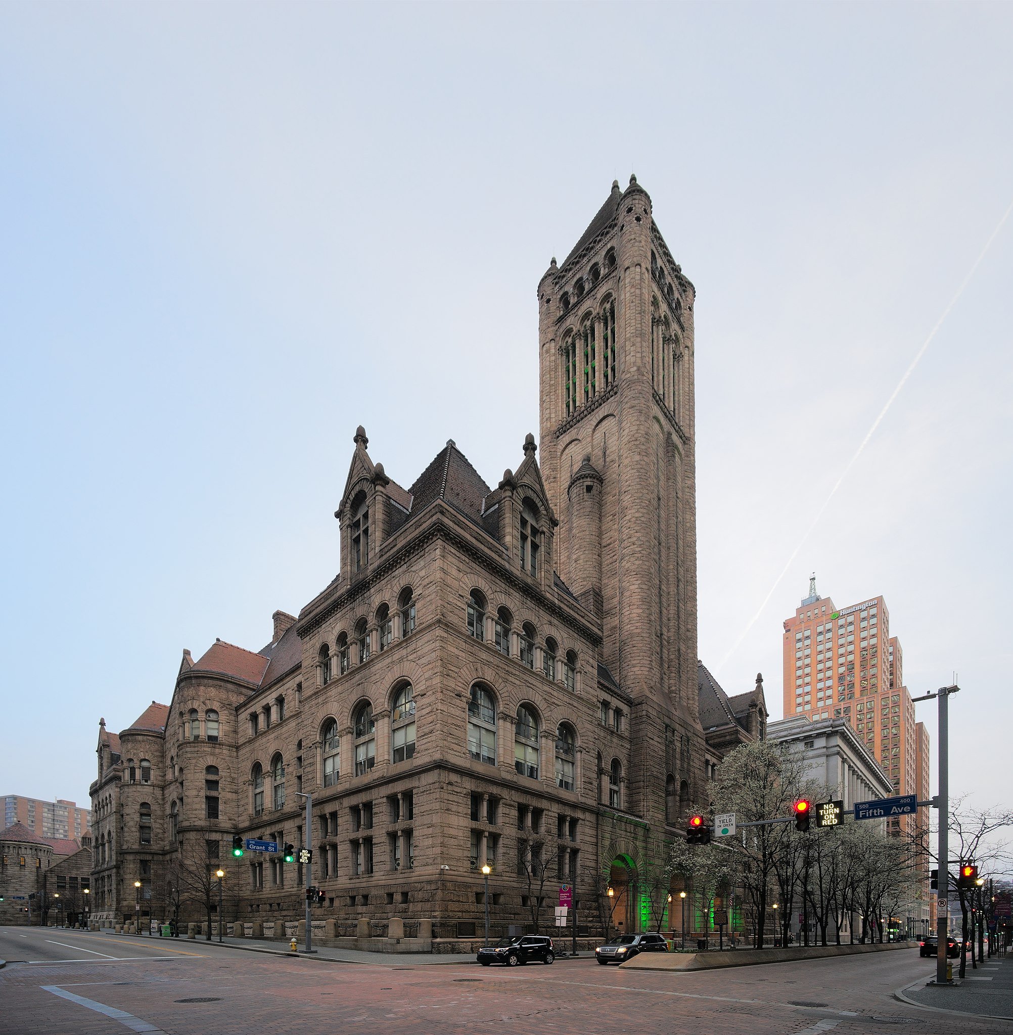 Allegheny_County_Courthouse_in_2016