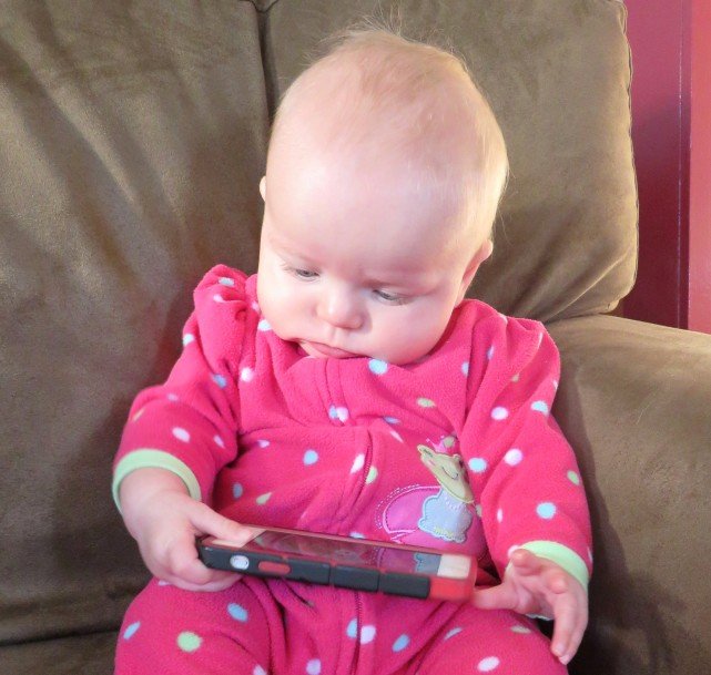 New Stakes in the Market: A Researcher and New Parent “Gets a Read on” the App Stores