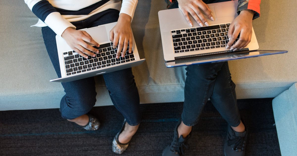 pexels-christina-morillo-1181275