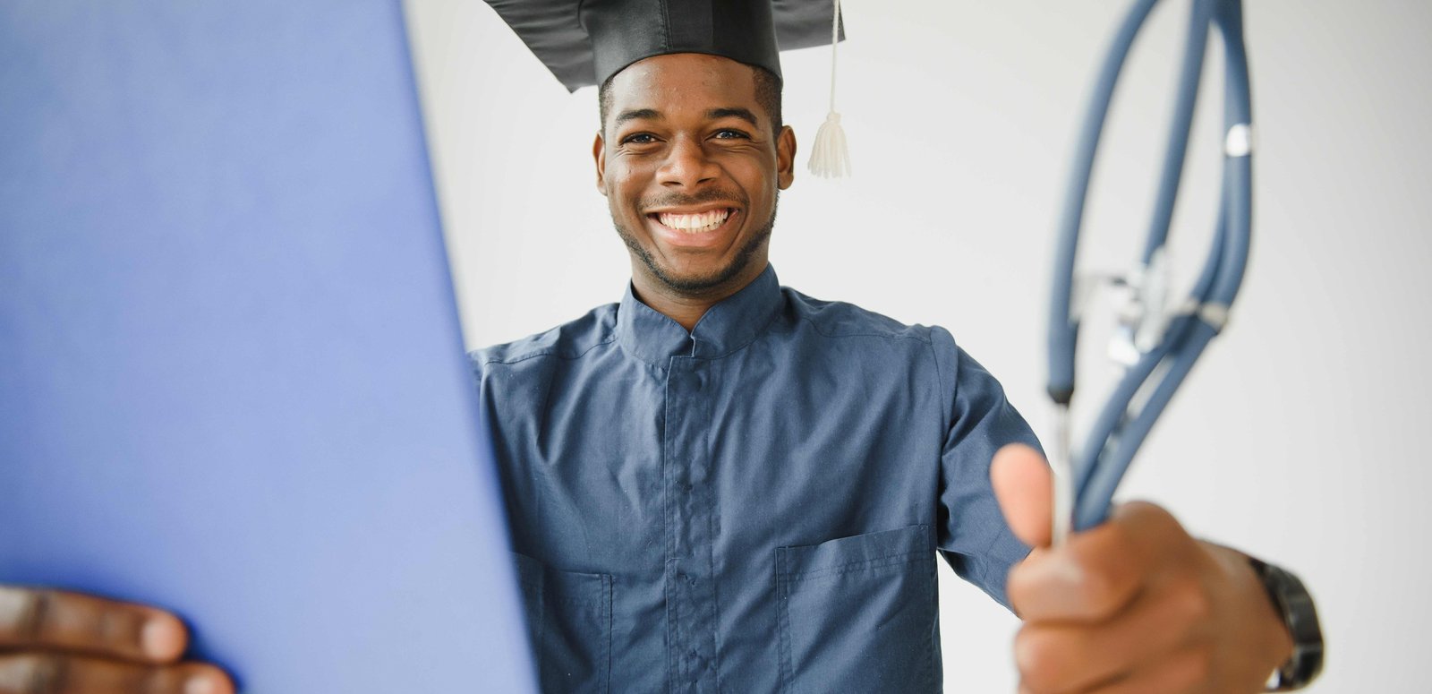 shutterstock_2204301943