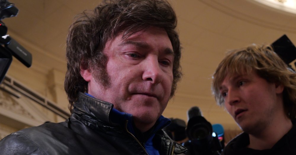 shutterstock_2348235689