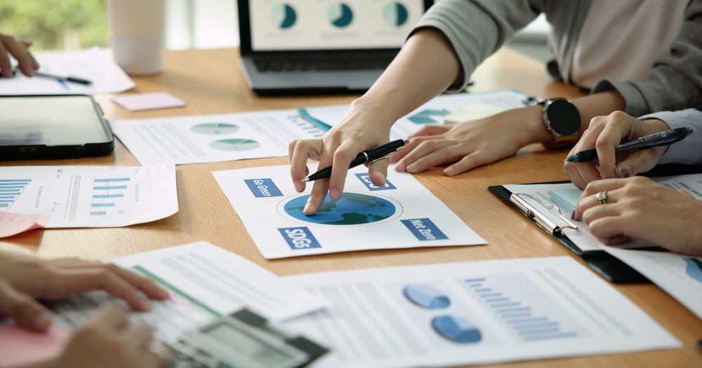 shutterstock_2361474571