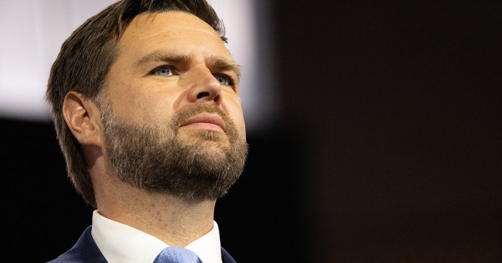 shutterstock_2497649809